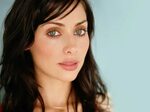 Natalie Imbruglia - More Free Pictures